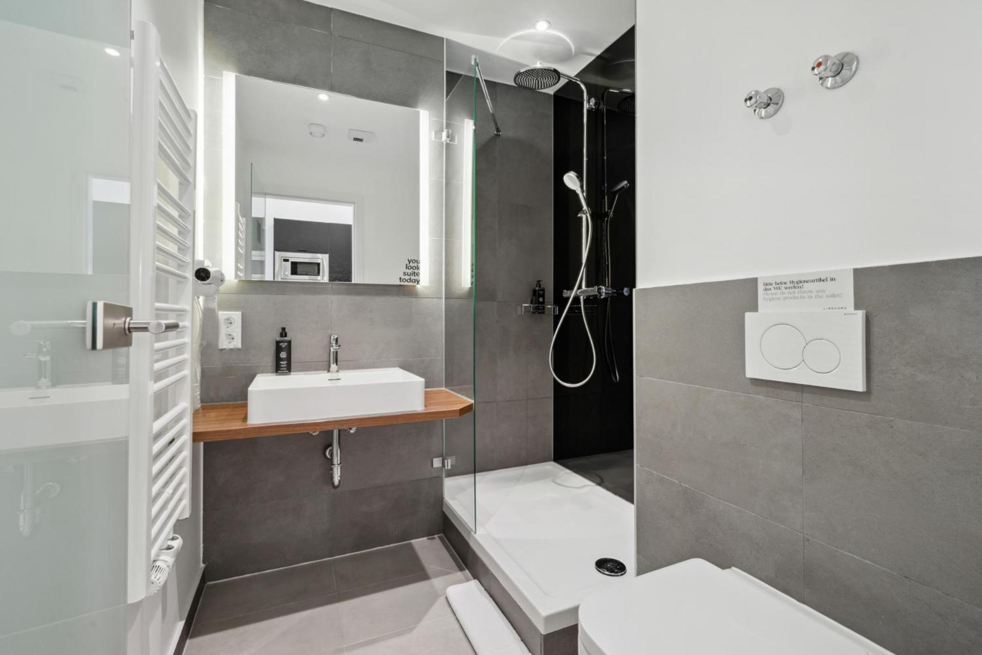 Limehome Munich Fritz-Erler Str Luaran gambar