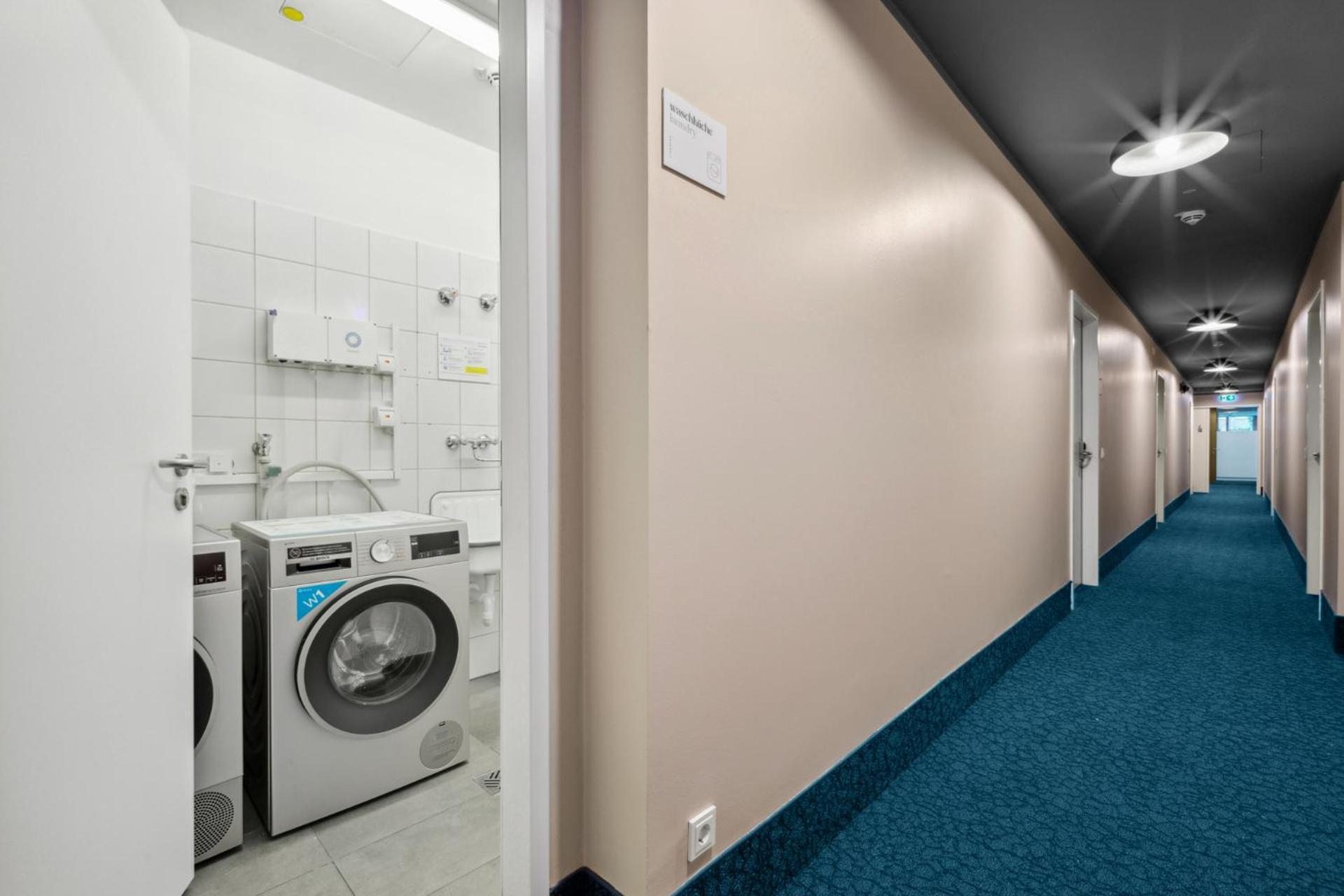 Limehome Munich Fritz-Erler Str Luaran gambar